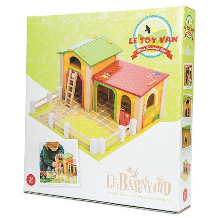 Wooden Le Barnyard, Boxed